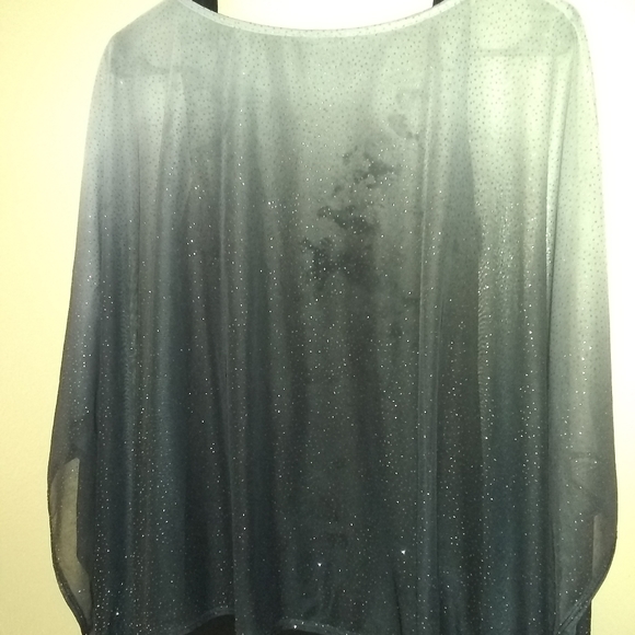 Two piece top - Picture 7 of 11